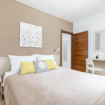 Nina 3 Apartman Fažana